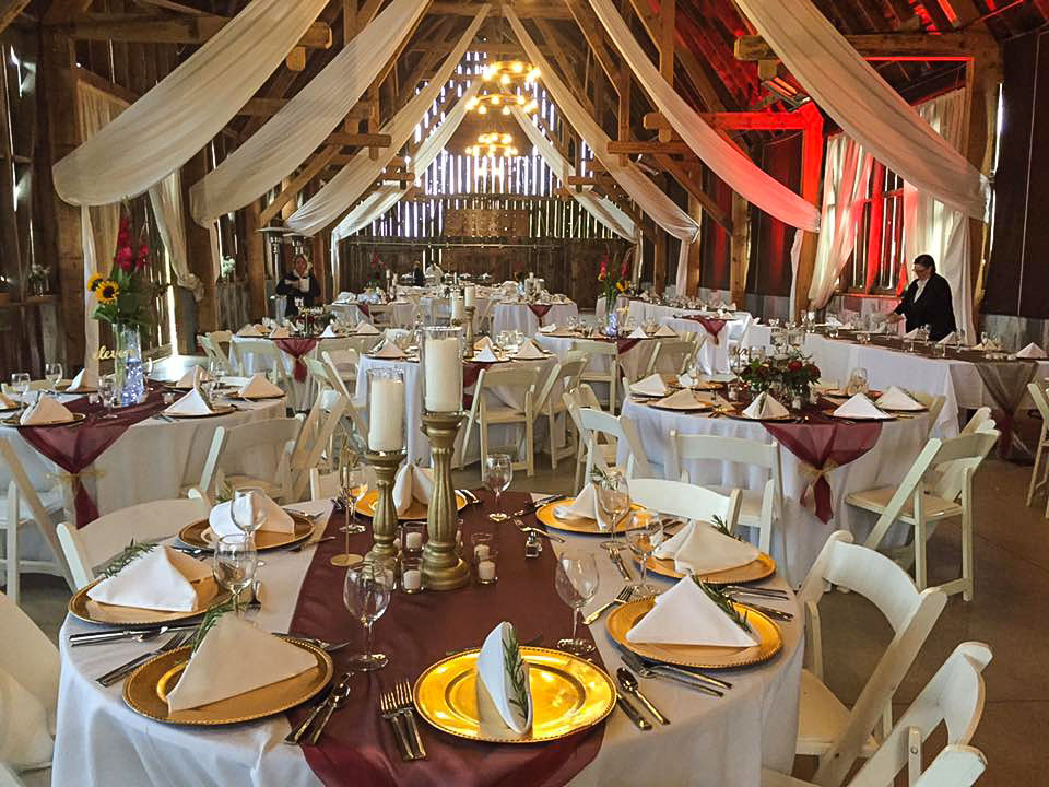 wedding reception in the barn 