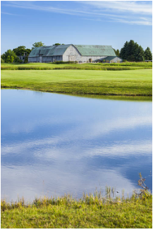 Shanahan's Barn, pond and golf course view